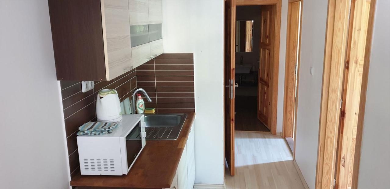 Penzion A Restaurace U Baby Subrovy Hotel Kokorin Exterior foto